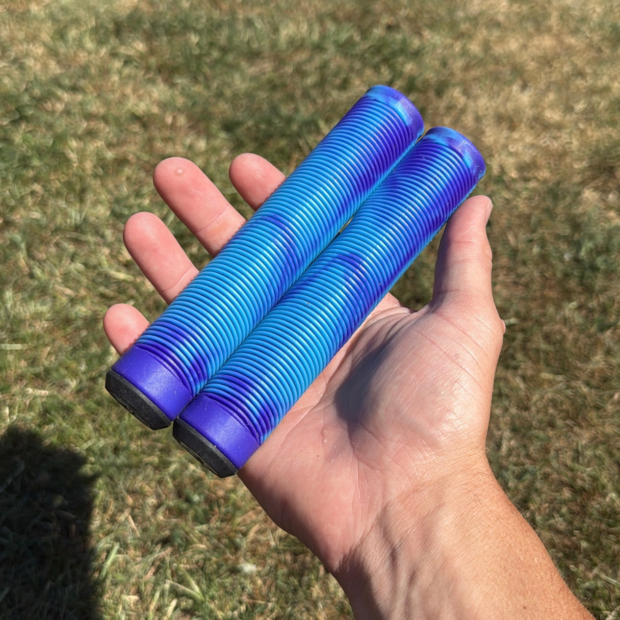 1 Pair of Grips (Blue & Purple)
